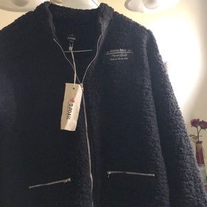 NWT Black Sherpa Dutch Bros jacket/coat medium